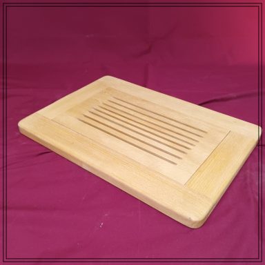 Brotschneidebrett 55€